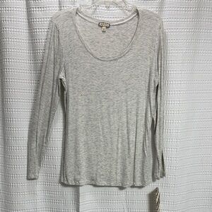 Eyeshadow NEW Light Gray Long Sleeve Tee SZ L Heathered scoop neck layer basic